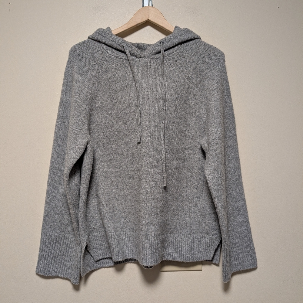 Abercrombie & Fitch Gray Knit Hooded Sweater Pullover Women’s S Wool Blend